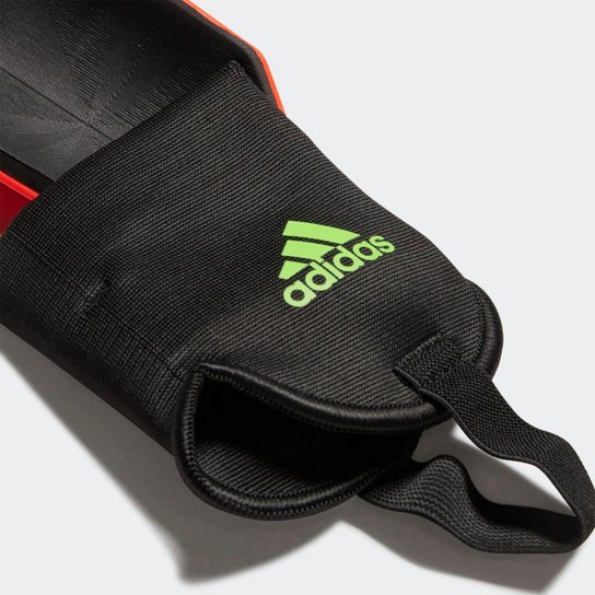 Caneleiras Predator Edge Match Adidas